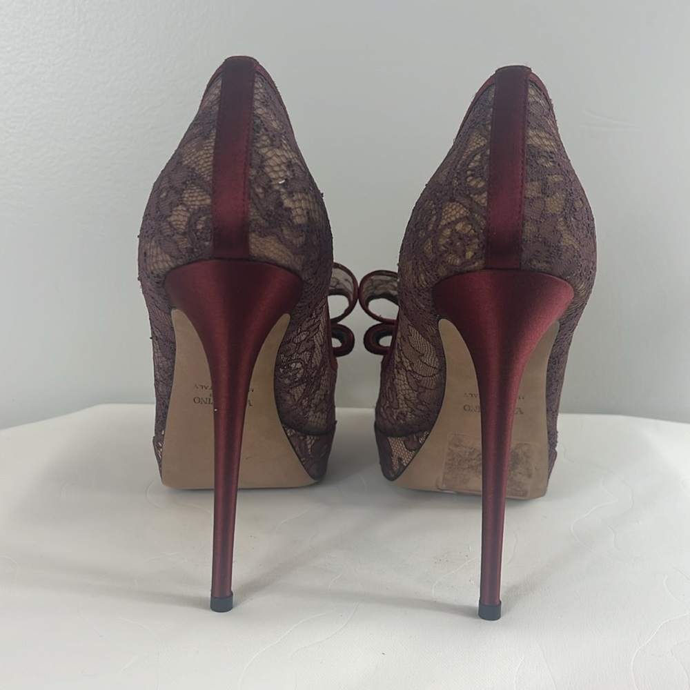 Valentino Couture Bow Lace Platform Pump - Picture 8 of 17